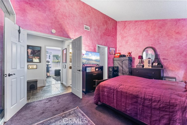 24102 Castilla Lane, Mission Viejo CA: https://media.crmls.org/medias/e0bf8f9b-0517-4a50-8e90-0f78415540d2.jpg