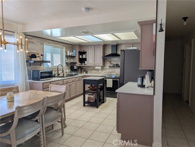 Detail Gallery Image 6 of 41 For 39036 Sage, Lucerne Valley,  CA 92356 - 4 Beds | 2 Baths