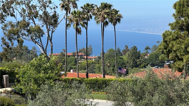 1400 Via Arco, Palos Verdes Estates, California 90274, 4 Bedrooms Bedrooms, ,1 BathroomBathrooms,Residential,For Sale,Via Arco,PV26073869 1400 Via Arco, Palos Verdes Estates, California 90274, 4 Bedrooms Bedrooms, ,1 BathroomBathrooms,Residential,For Sale,Via Arco,PV26073869