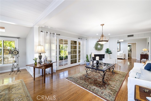 8841 White Oak Avenue, Sherwood Forest CA: https://media.crmls.org/medias/e0c037fa-c8f4-4f08-8e63-9b3eca0370c4.jpg