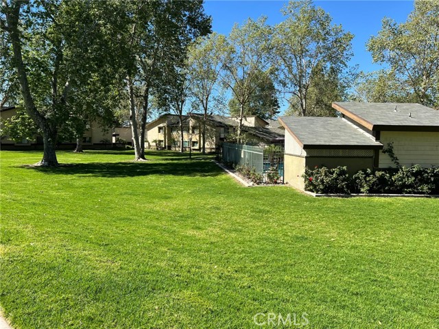 Detail Gallery Image 16 of 23 For 1229 Edwards #38,  Redlands,  CA 92374 - 2 Beds | 2 Baths