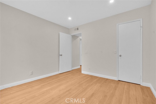 600 W 3rd Street, Santa Ana CA: https://media.crmls.org/medias/e0c077e6-845b-4d82-a824-9174b58c4878.jpg
