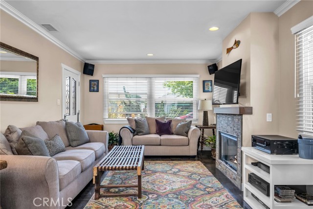 2922 Perkins Lane, Redondo Beach, California 90278, 3 Bedrooms Bedrooms, ,1 BathroomBathrooms,Residential,Sold,Perkins,SB22186949