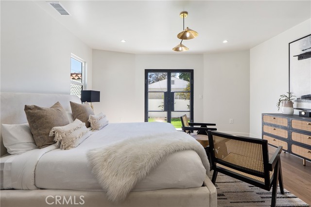 3924 Dublin Avenue, Los Angeles CA: https://media.crmls.org/medias/e0c1ef2e-328e-4314-b317-e08f8f412015.jpg