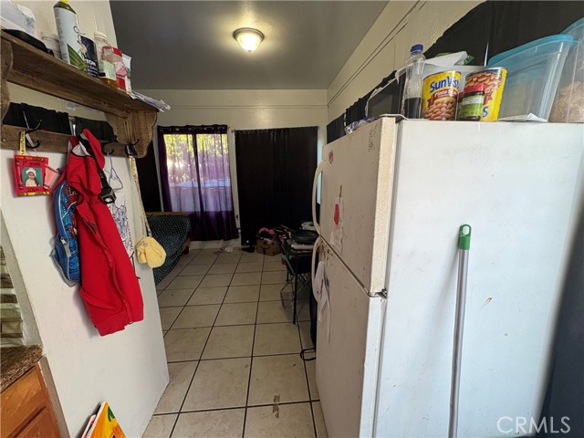 6628 Rose Avenue, Long Beach CA: https://media.crmls.org/medias/e0c25d0b-5f54-4d2f-845d-9447bb54284c.jpg
