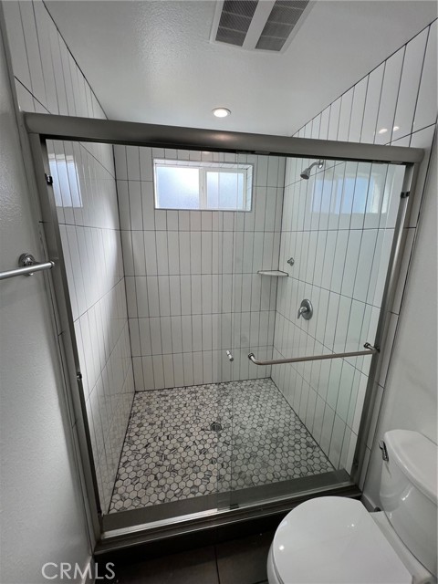 Detail Gallery Image 28 of 41 For 1218 Arapahoe St, Los Angeles,  CA 90006 - 31 Beds | 24 Baths