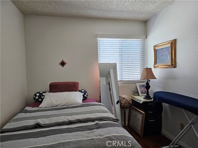 Detail Gallery Image 42 of 69 For 1711 Grismer Ave #52,  Burbank,  CA 91504 - 3 Beds | 3 Baths