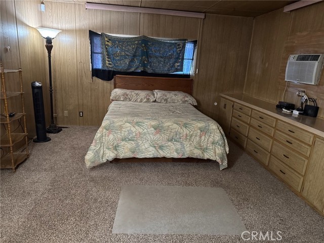 9080 Bloomfield Ave Avenue, Cypress CA: https://media.crmls.org/medias/e0c52301-3de7-482f-b0a6-a0c1e13ee104.jpg