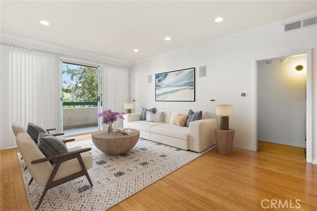 11225 Peach Grove Unit: 203