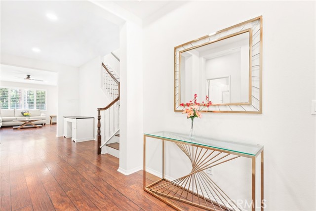 8180 E Brookdale Lane, Anaheim Hills CA: https://media.crmls.org/medias/e0c62e05-cc95-4d99-b5f8-8fb539c37766.jpg