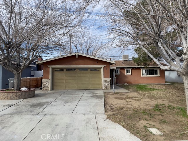 Image 2 for 43721 Heaton Ave, Lancaster, CA 93534