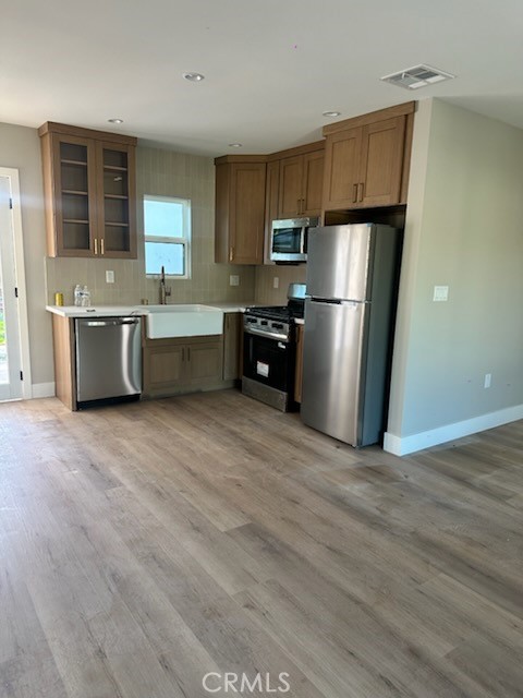 Detail Gallery Image 6 of 8 For 162 E Adair, Long Beach,  CA 90805 - 3 Beds | 2 Baths