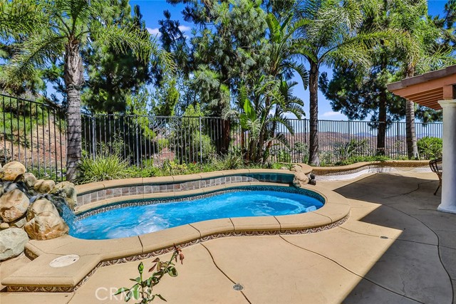 Detail Gallery Image 51 of 61 For 13910 Mountain View Pl, Sylmar,  CA 91342 - 5 Beds | 3 Baths