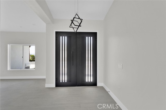 Detail Gallery Image 5 of 50 For 16339 Rimrock Rd. Rd, Apple Valley,  CA 92307 - 4 Beds | 3/1 Baths