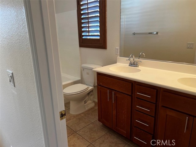 Detail Gallery Image 15 of 44 For 11433 Mountain View Dr #45,  Rancho Cucamonga,  CA 91730 - 3 Beds | 3/1 Baths
