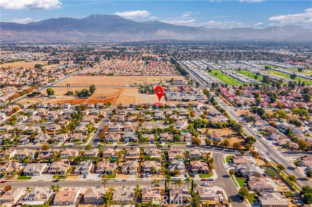 Detail Gallery Image 5 of 37 For 750 Shiraz Dr, Hemet,  CA 92545 - 4 Beds | 3 Baths