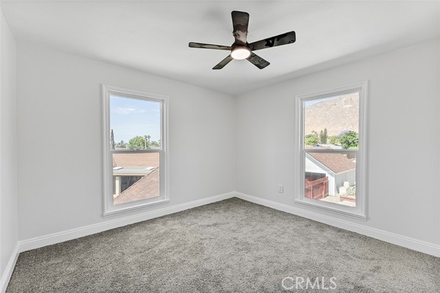 12887 Mount Vernon Avenue, Grand Terrace CA: https://media.crmls.org/medias/e0ca7c5b-b684-411d-bf15-3864c2fedcaa.jpg