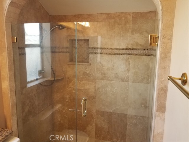 45 Wintermist, Irvine CA: https://media.crmls.org/medias/e0caf0ef-1d91-4a0d-afda-204306aafc02.jpg