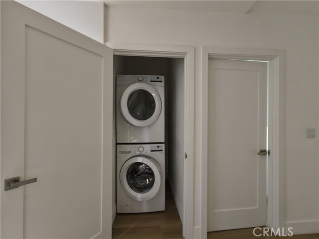 5635 Klump Avenue photo 31