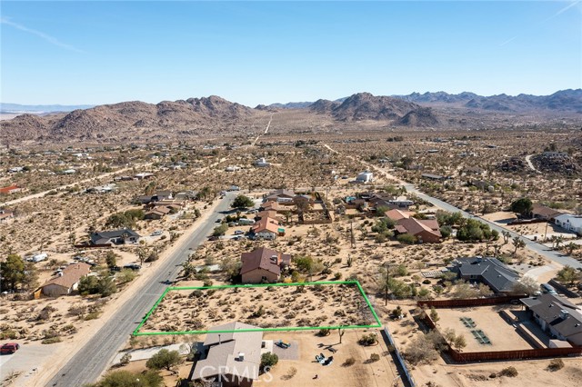 Detail Gallery Image 14 of 15 For 4444 Navajo Trl, Joshua Tree,  CA 92252 - – Beds | – Baths