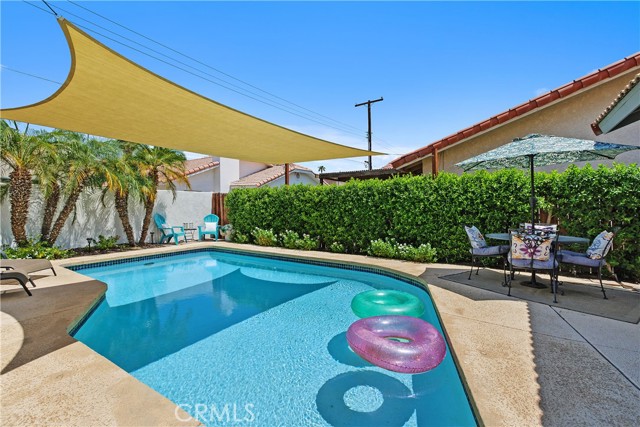 78680 Saguaro Road, La Quinta CA: https://media.crmls.org/medias/e0cd21fb-502b-4d1d-8521-5d4de865d6f3.jpg