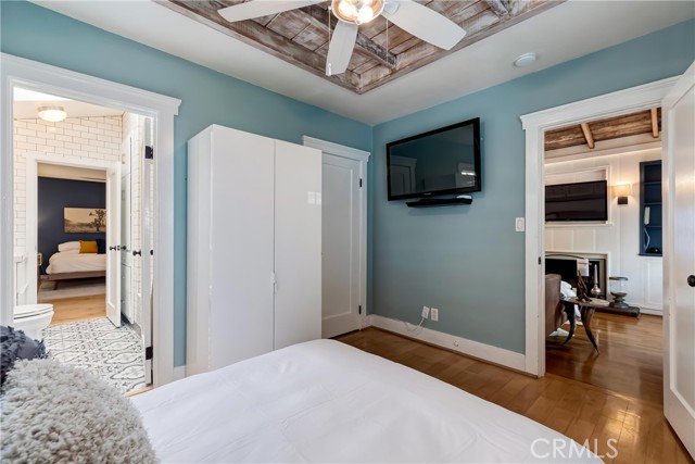 Detail Gallery Image 25 of 27 For 400 Norwich, West Hollywood,  CA 90048 - 2 Beds | 1 Baths