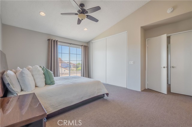 653 Rocking Horse Road, Walnut CA: https://media.crmls.org/medias/e0cdecd1-a604-4881-baa1-4819b1ce73c7.jpg