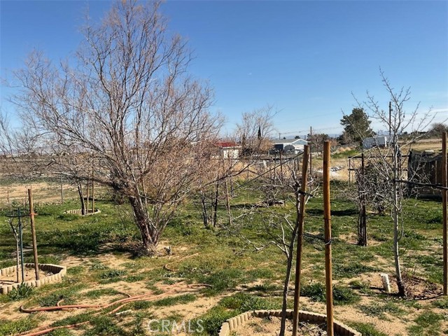 Detail Gallery Image 12 of 40 For 9628 7th, Victorville,  CA 92392 - 5 Beds | 3 Baths