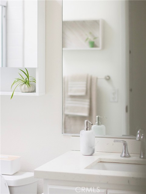 Detail Gallery Image 9 of 12 For 2052 S June, Anaheim,  CA 92802 - 3 Beds | 2 Baths