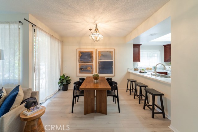 16211 Downey, 92 photo 4