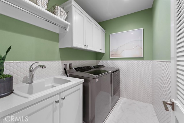 166 Villa Rdg, Irvine CA: https://media.crmls.org/medias/e0d0978d-078d-4fba-b2b9-710e4d4f9c40.jpg