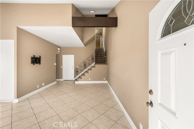 Detail Gallery Image 4 of 41 For 1062 Walnut St #C,  Tustin,  CA 92780 - 2 Beds | 2/1 Baths