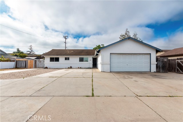 Detail Gallery Image 1 of 1 For 542 Fairmont Ave, Santa Maria,  CA 93455 - 4 Beds | 2 Baths