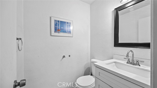 Detail Gallery Image 7 of 32 For 1558 Camelot Dr, Corona,  CA 92882 - 4 Beds | 2/1 Baths