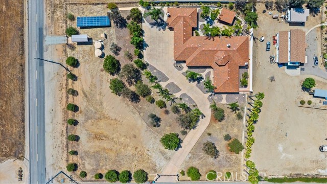 29935 Maxine Lane, Menifee CA: https://media.crmls.org/medias/e0d270f1-93e5-4c77-9401-e20f079d3aa8.jpg