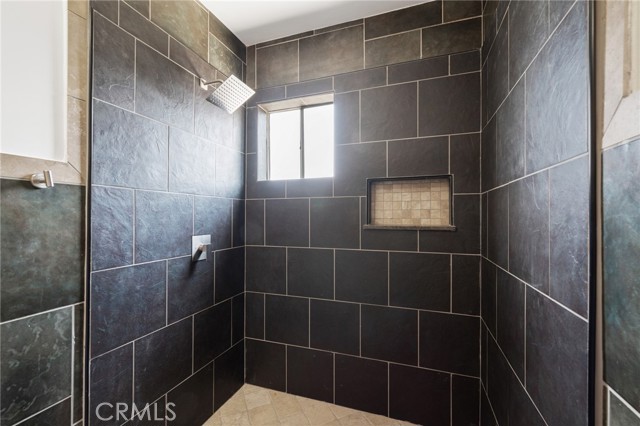1124 W 123rd Street, Los Angeles CA: https://media.crmls.org/medias/e0d2c0c1-d401-445e-a0f2-51e9a8cfe458.jpg