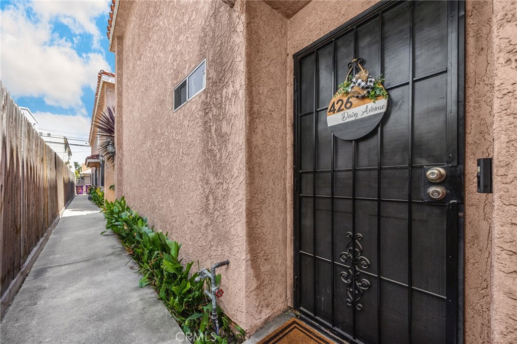 MLS #PW25169890 image #2