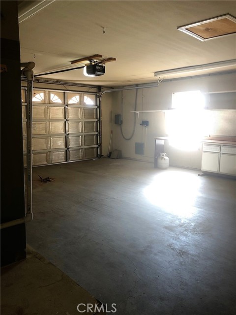 Detail Gallery Image 12 of 16 For 14524 Lighthouse Ln, Helendale,  CA 92342 - 2 Beds | 2 Baths