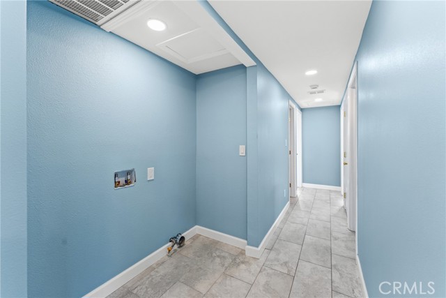 Detail Gallery Image 10 of 23 For 3250 Apple Ave, Jurupa Valley,  CA 92509 - 3 Beds | 2 Baths