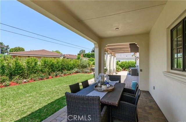 2119 Holly Avenue, Arcadia CA: https://media.crmls.org/medias/e0d4ff18-9188-4112-a86a-a5e3e8a14ad2.jpg
