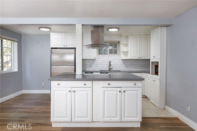 Detail Gallery Image 7 of 28 For 799 Fern Dr, Crestline,  CA 92325 - 3 Beds | 3 Baths