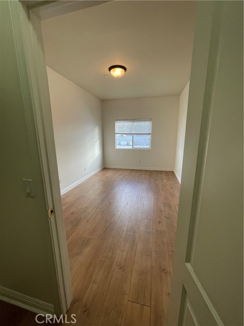 Detail Gallery Image 23 of 50 For 4612 Vista Del Monte Ave #6,  Sherman Oaks,  CA 91403 - 3 Beds | 3 Baths