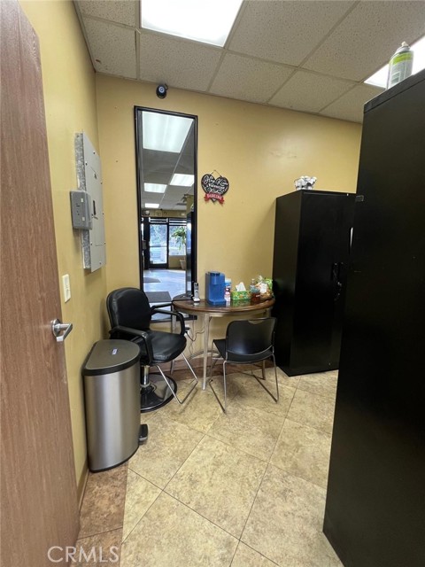 7092 E Gage Avenue, Commerce CA: https://media.crmls.org/medias/e0d69a02-f792-4e16-9ccc-68bea5ca6e68.jpg