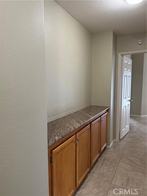 2165 Harris Street, Colton CA: https://media.crmls.org/medias/e0d7051e-f626-4c57-828d-7deddcf576e0.jpg