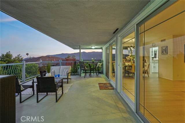 Detail Gallery Image 37 of 41 For 4527 Leata Ln, La Canada Flintridge,  CA 91011 - 2 Beds | 2 Baths