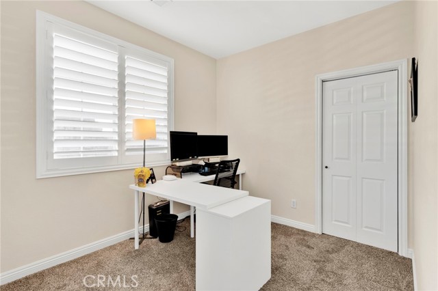 Detail Gallery Image 19 of 48 For 3925 Obsidian, San Bernardino,  CA 92407 - 4 Beds | 3 Baths