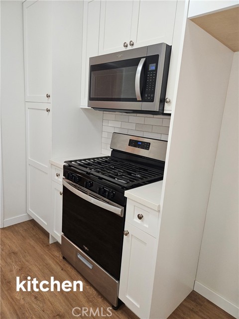 Detail Gallery Image 5 of 33 For 24201 Ambassador, Harbor City,  CA 90710 - 3 Beds | 2 Baths