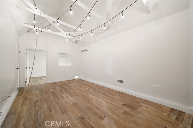 Studio or office,two rooms