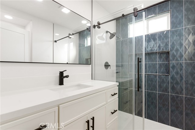 Detail Gallery Image 11 of 16 For 1113 E 95th St, Los Angeles,  CA 90002 - 2 Beds | 1 Baths