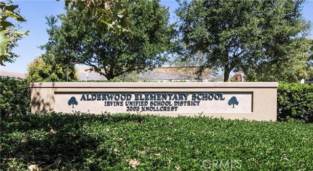 Detail Gallery Image 50 of 59 For 302 Tall Oak, Irvine,  CA 92603 - 3 Beds | 3/1 Baths